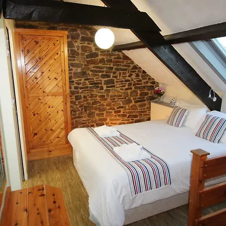 Houndapitt Cottages בית נופש
