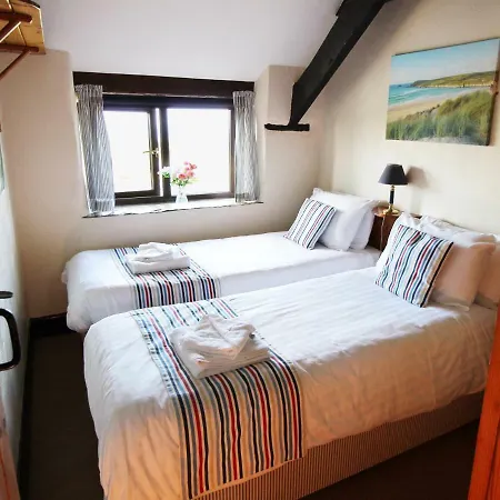 Houndapitt Cottages * Bude